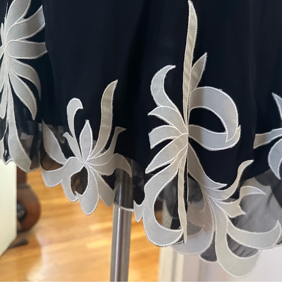 BCBG Maxazria Silk Dress - Picture 13 of 14